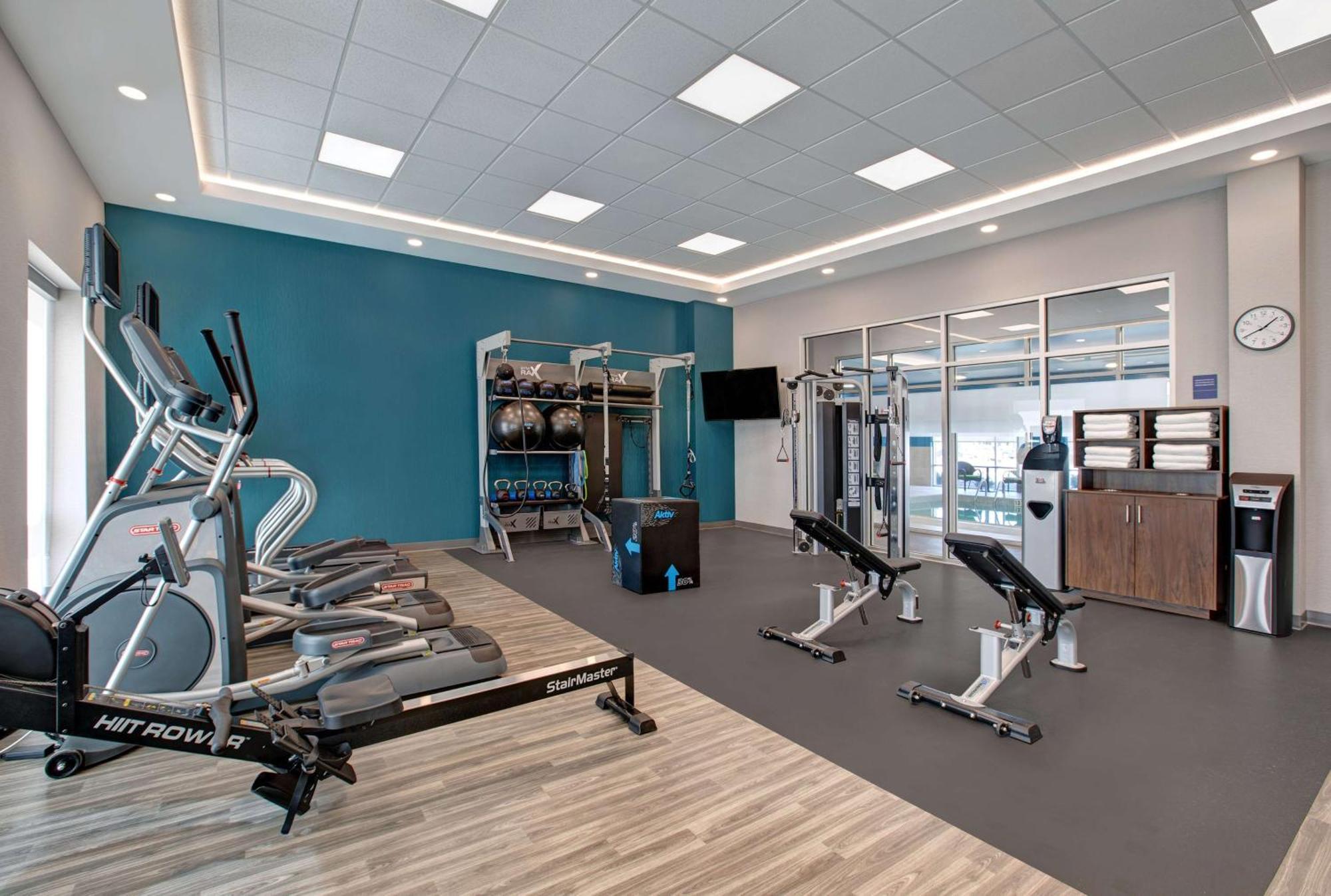 Hampton Inn & Suites By Hilton Waterloo St. Jacobs Экстерьер фото