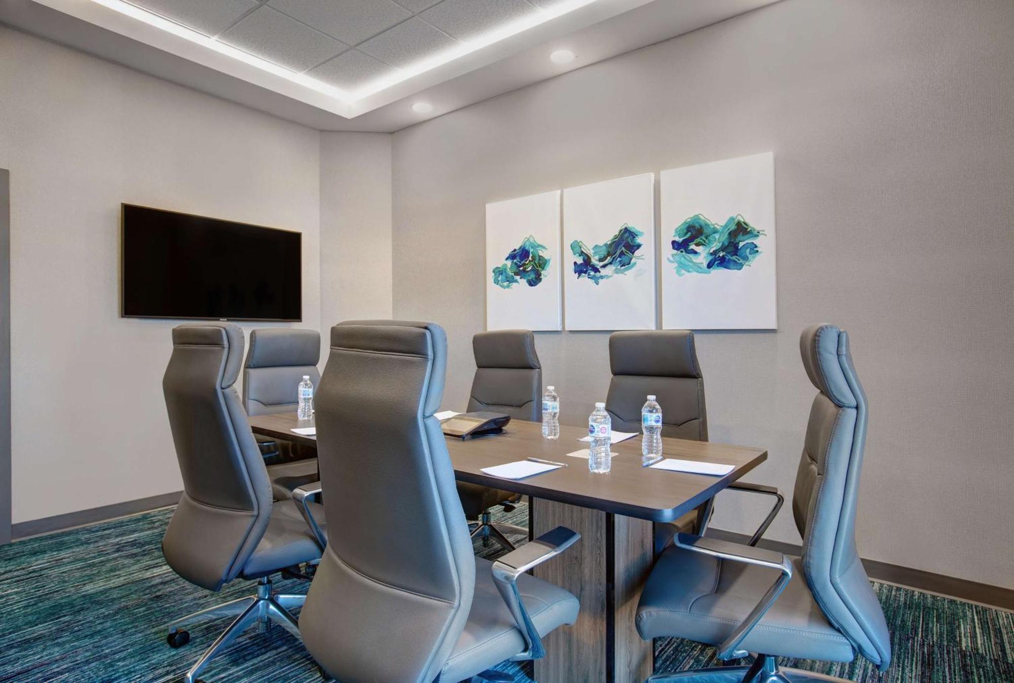 Hampton Inn & Suites By Hilton Waterloo St. Jacobs Экстерьер фото